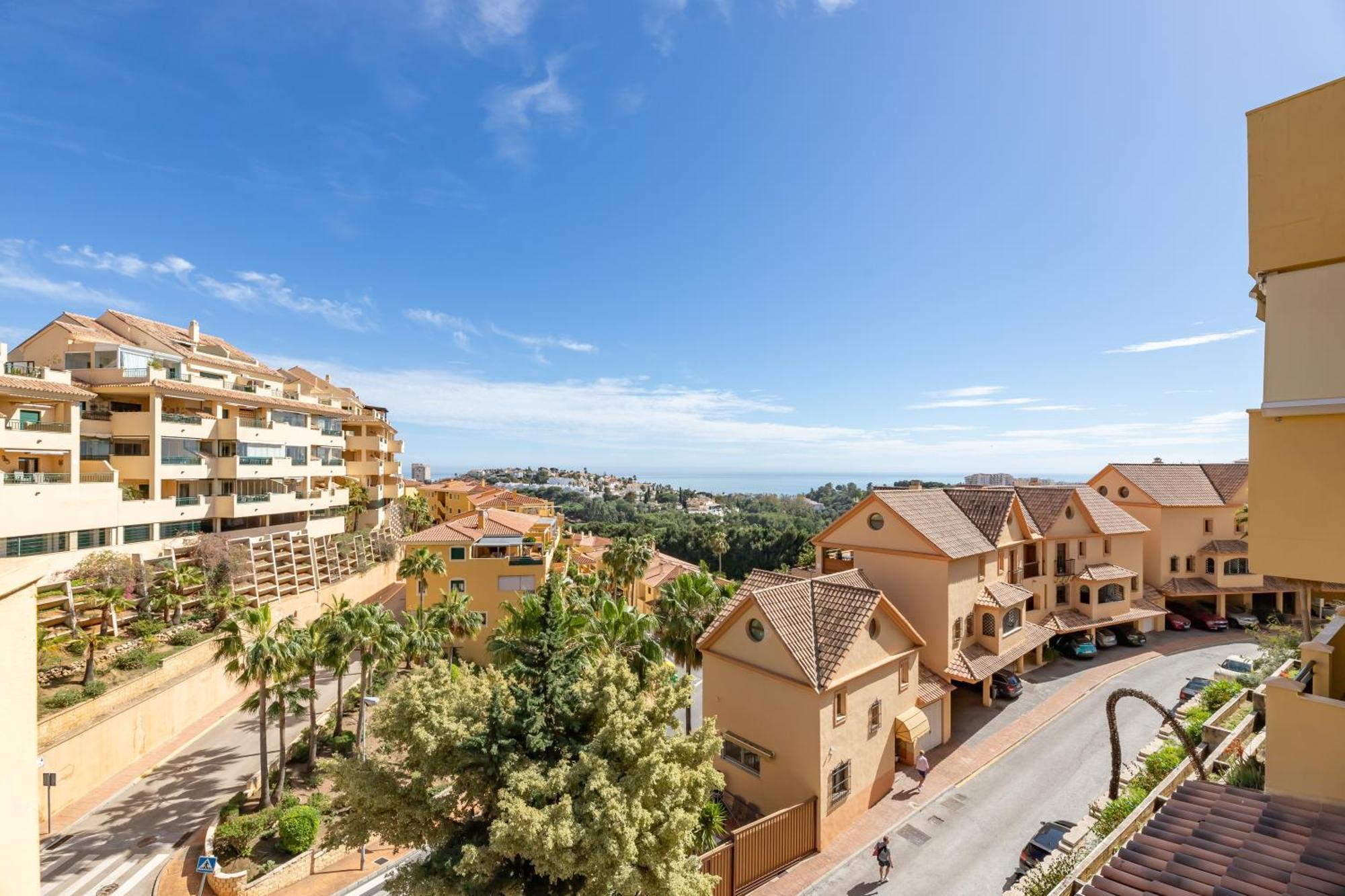 Vb Amapolas 2Bdr Sea Views & Relax Benalmadena Luaran gambar